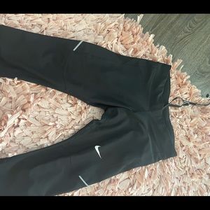 Nike dri fit leggings